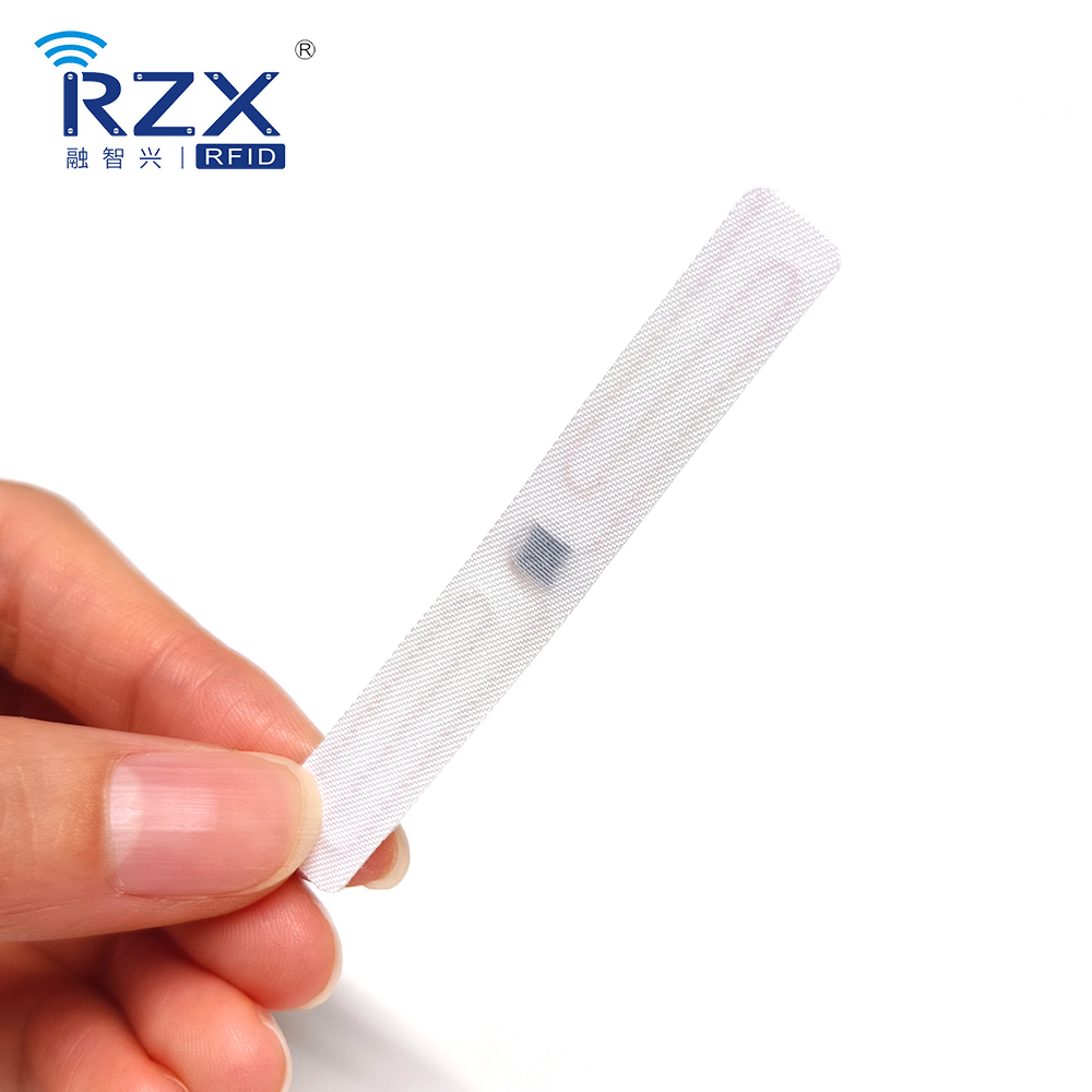 RFID洗衣標(biāo)簽(U8 70X10mm) (2).jpg